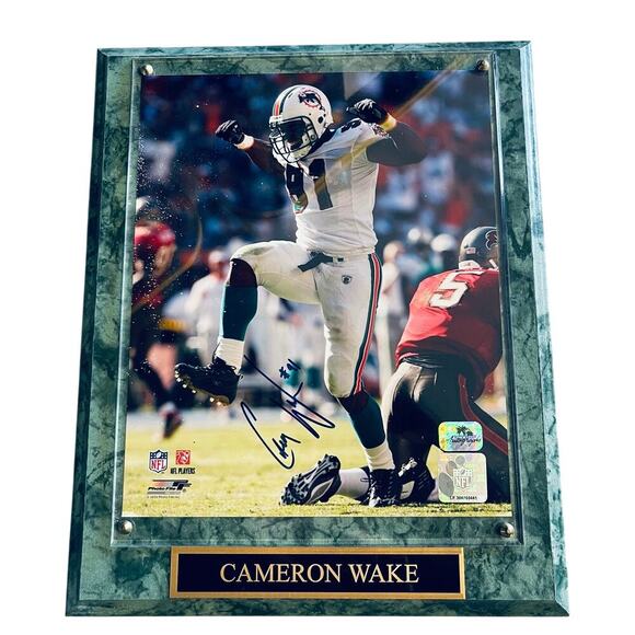 Cameron Wake Framed & Signed Autographed Photo with Certificate of Authenticity - Picture 1 of 7
